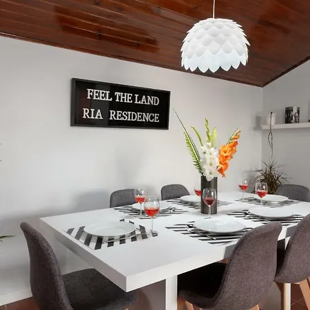 Feeltheland Ria * 아베이루